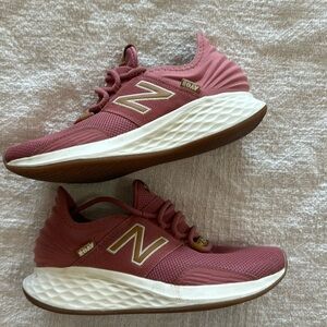 New Balance Fresh Foam Roav